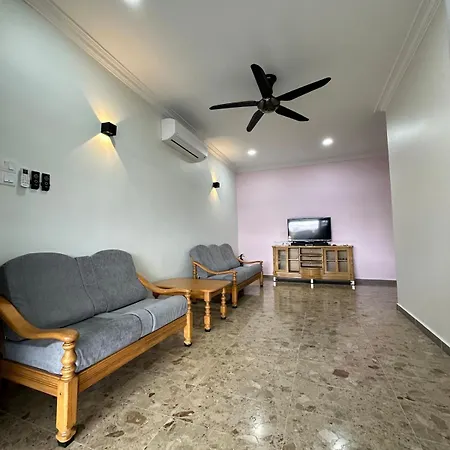 Iloveholiday Homestay Lido Kobusak